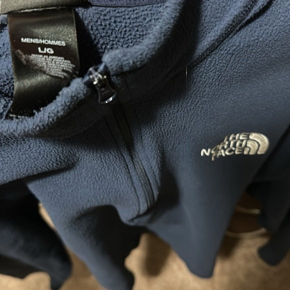 North Face Fleece 1/4 Zip (Men’s Large) - Picture 2 of 2